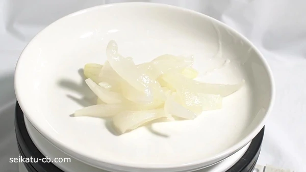 加熱解凍したレンジで1分加熱したたまねぎ