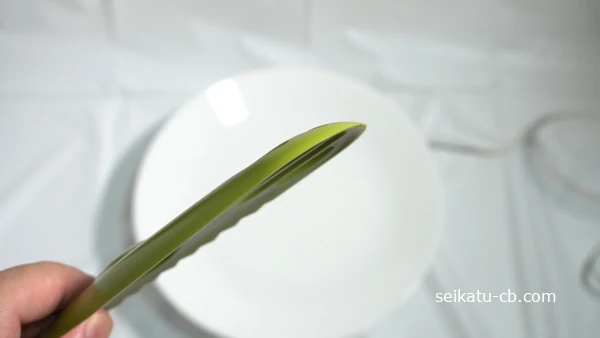 ���ܥ��ɥ��å����β����򤹤�����ʬ