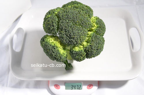 ���ʤӤ��֥��å��꡼�νŤ���347.2g�Ǥ�