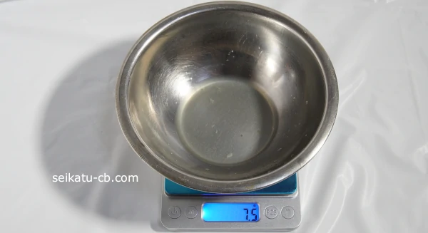 ����S�˥������Τ�����1��ʬ�β̽��νŤ���7.5g