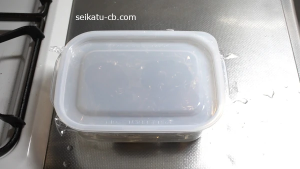 ���������������˿�������¢�ˤ��֤��Ƥ���