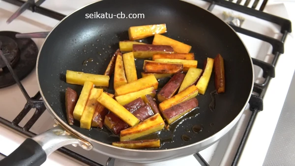 アンを絡めたさつまいもスティック